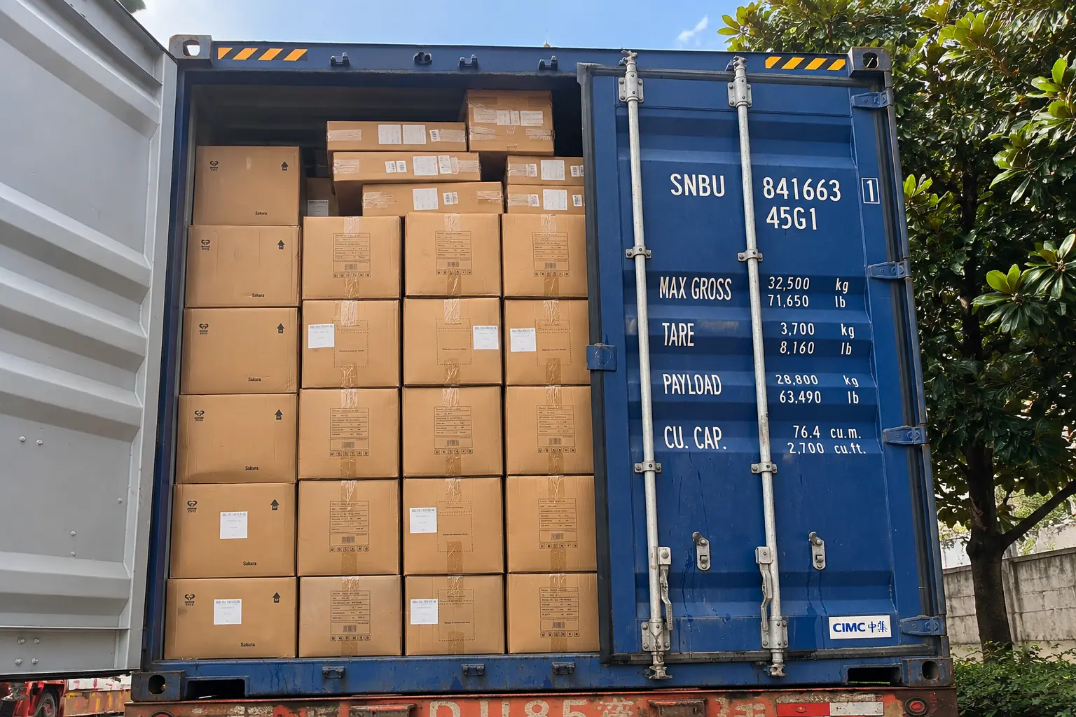 Pet supply production and packing environment